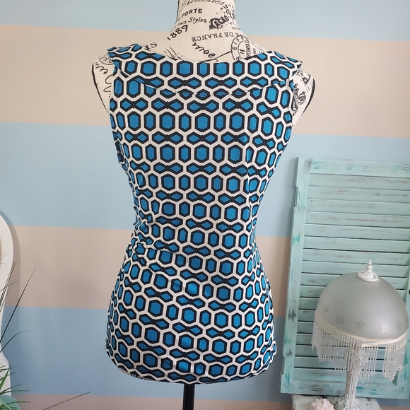 Calvin Klein Dress Tank Top 🥳Host Pick🥳 - Picture 3 of 7